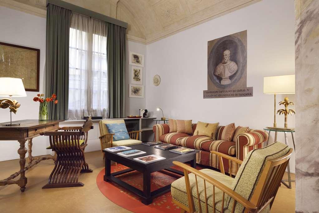 Leone Blu Suites | Una Esperienze Флоренція Номер фото