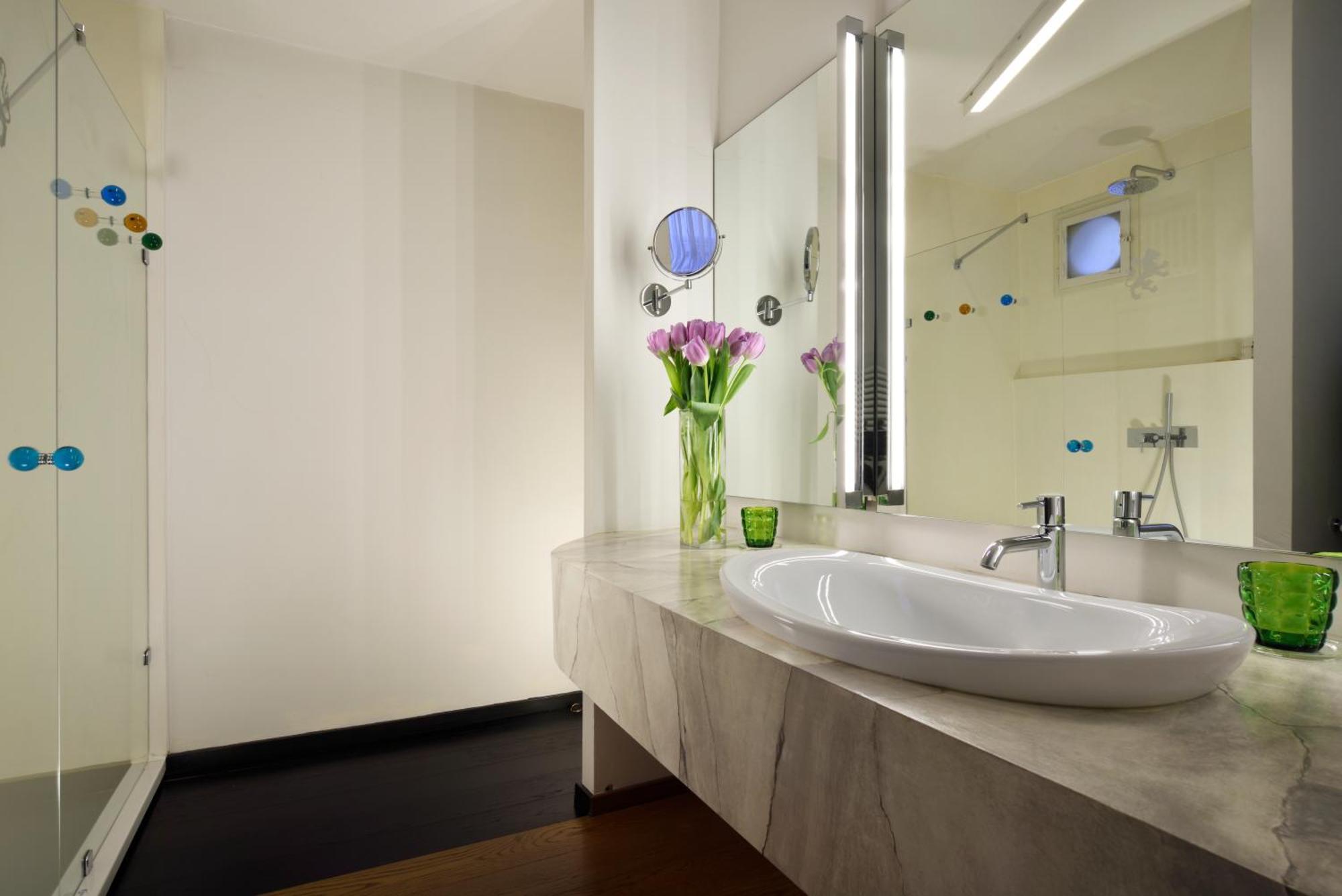 Leone Blu Suites | Una Esperienze Флоренція Екстер'єр фото
